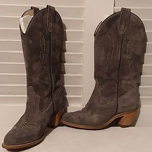 Wolverine Cowgirl Boots